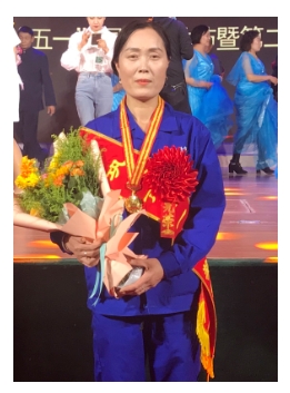 20年匠心守護 | 牛艷麗：用雙手托起千萬家的幸福，以真心書寫家政人的芳華~